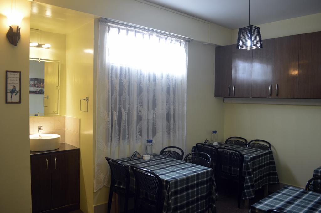 Orange Homestay Шилонг Екстериор снимка