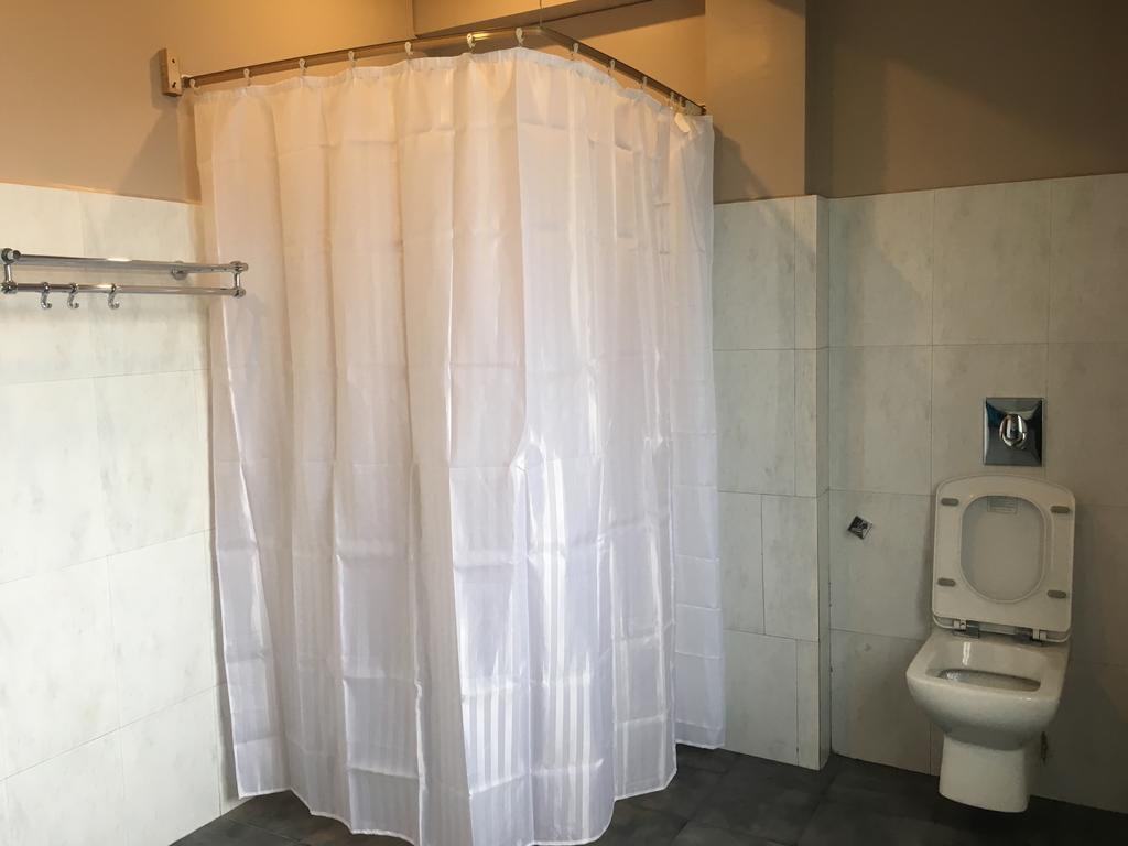 Orange Homestay Шилонг Екстериор снимка