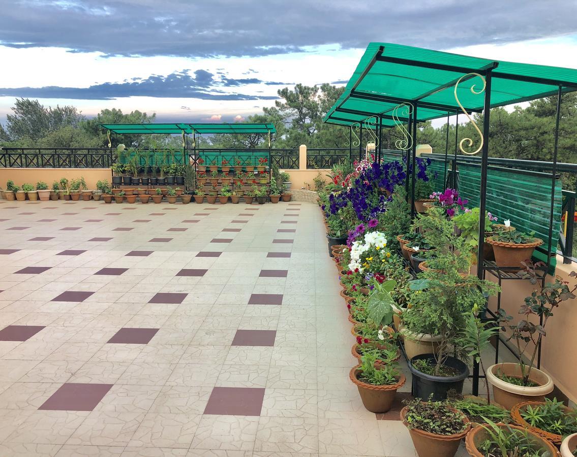Orange Homestay Шилонг Екстериор снимка
